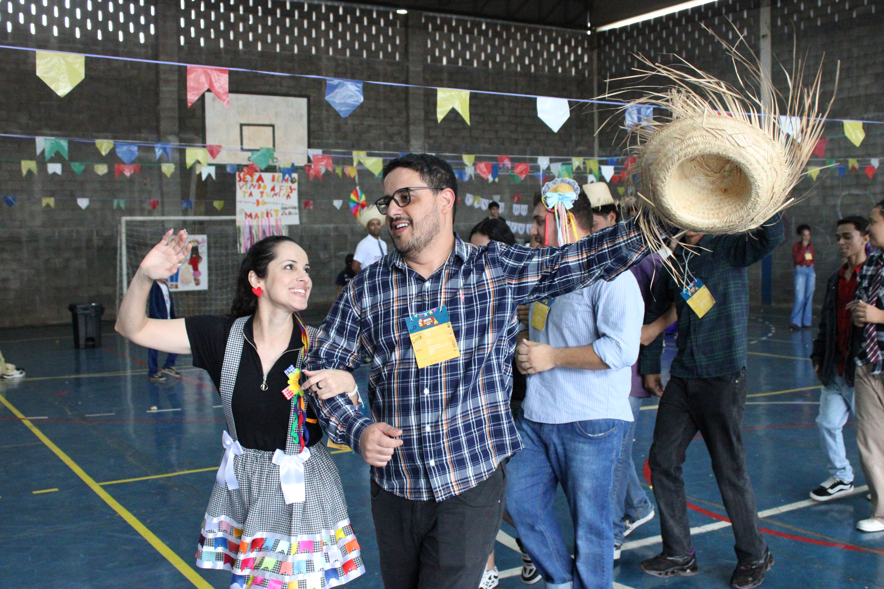 Imagem do Arraial no Marista Irmão Acácio celebra cultura e alegria dos alunos